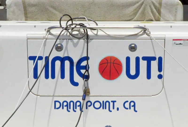 New Design Vinyl Graphic & Boat Lettering